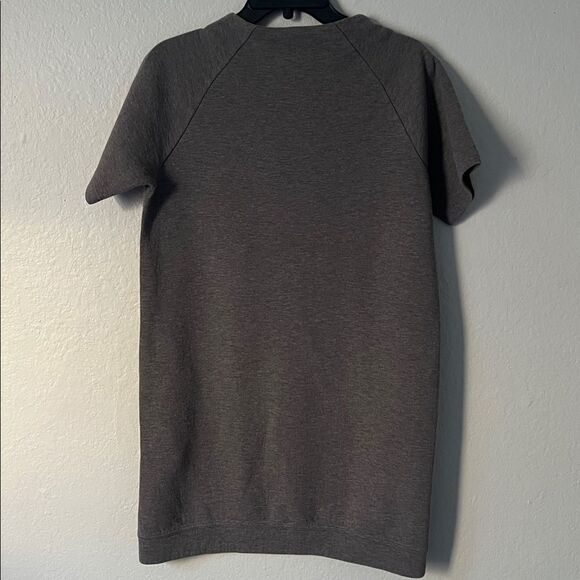 New Balance Women's Charcoal Short Sleeve Midi Sports Dress in Size S - Picture 5 of 12